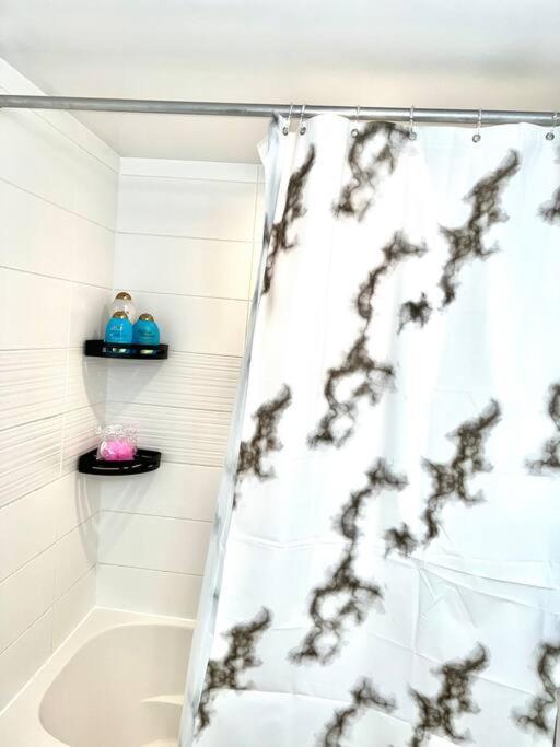 تورونتو Luxurious Condo In The Center Of Downtown المظهر الخارجي الصورة